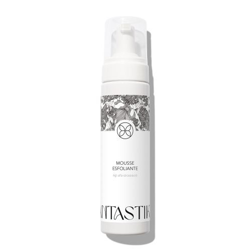 Mousse esfoliante agli alfa-idrossiacidi